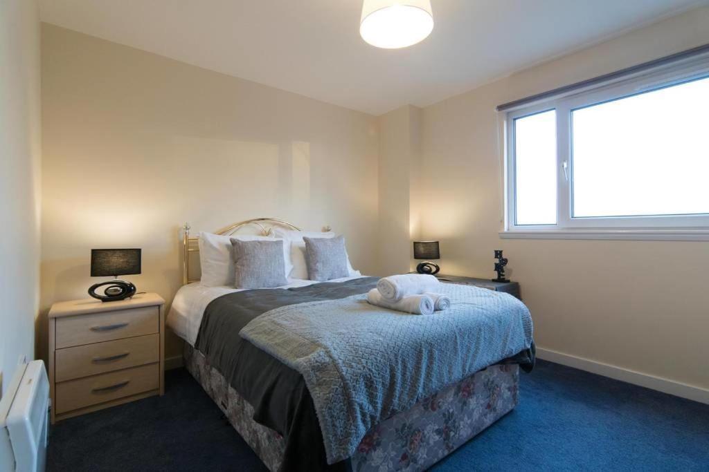 Executive 2 Bed 2 Bath - Free Parking Appartement Glasgow Buitenkant foto